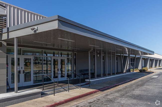 Westside Elementary School has a B+ rating on Niche.com