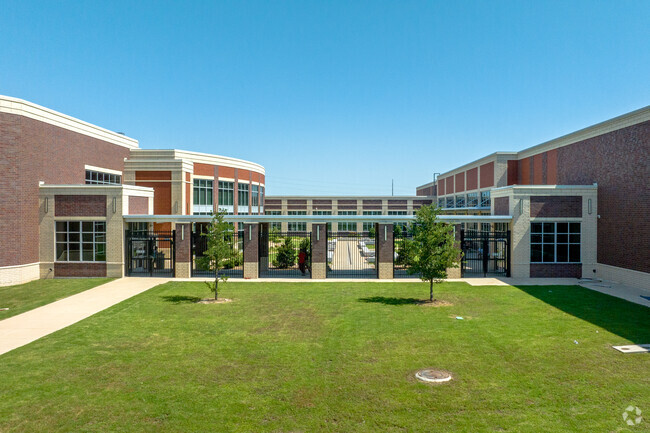 Leo Adams Middle School has covered walkways in Hurst.