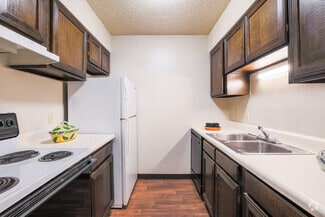 5400 E 21st St N, Wichita, KS 67208