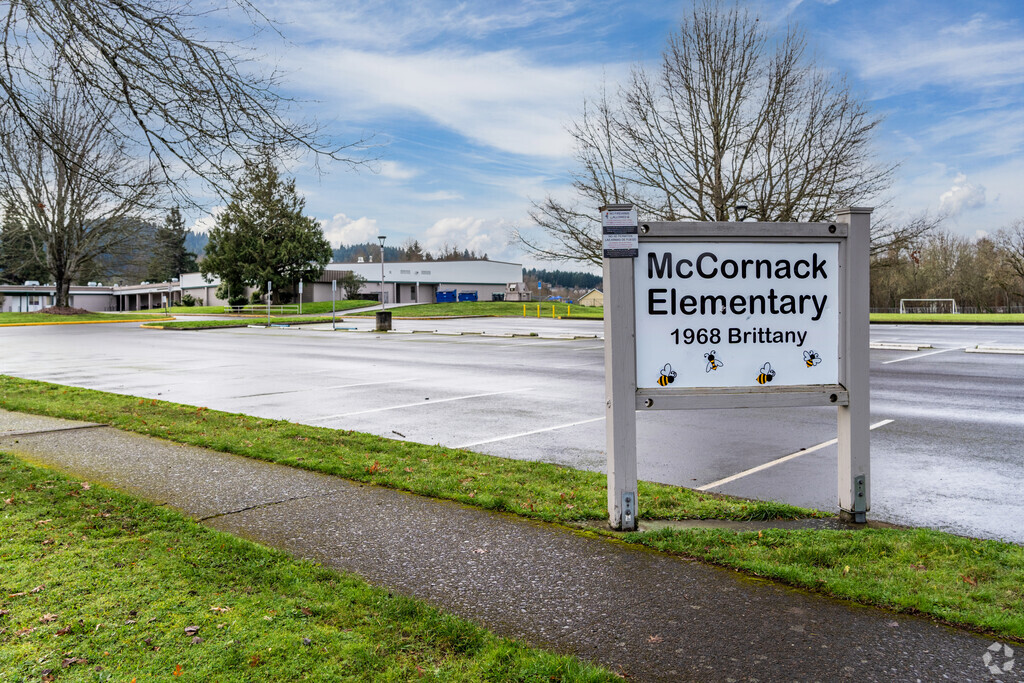 McCornack Elementary School is a public school serving grades K-5 in Eugene, Oregon.