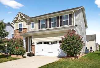 163 Mcnamara Loop, Lewis Center, OH 43035