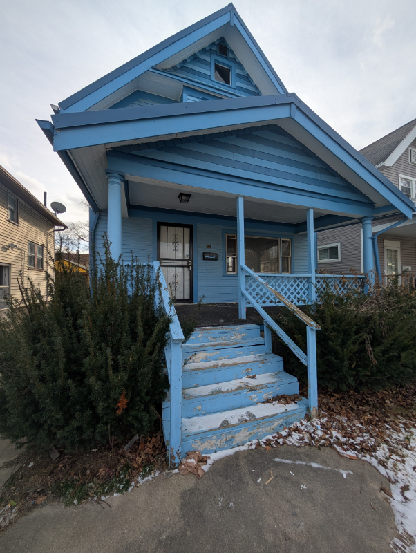 1661 W Bancroft St, Toledo, OH 43606
