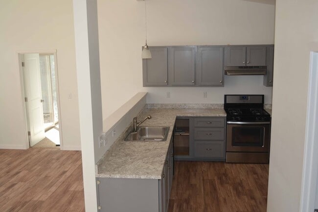 5246 Northridge Rd unit A, Eureka, CA 95503 - photo 3