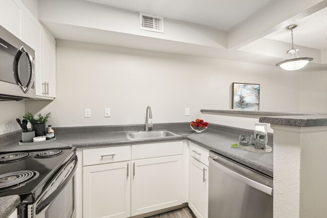 Foothills Park, Arvada, CO 80004 - photo 4