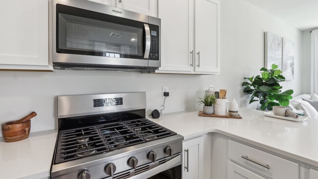 112 Corolla Dr, Egg Harbor Township, NJ 08234 - photo 5