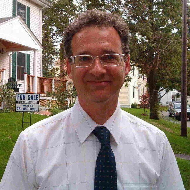 Agent Photo