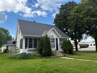 50 S Washington St, Redwood Falls, MN 56283