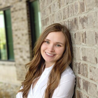 Lonna Oakes