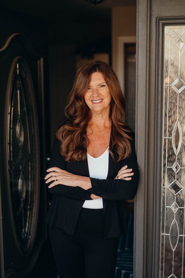 Wendi Holden