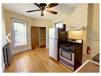 86 Hammond St, Boston, MA 02120