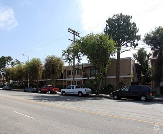 6650 Hayvenhurst Ave, Van Nuys, CA 91406