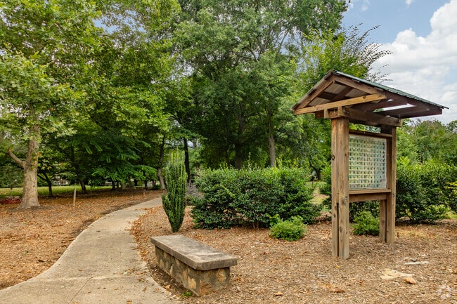 Learn about local wildlife and fauna during a visit to the stunning Carolina Park in Hickory.