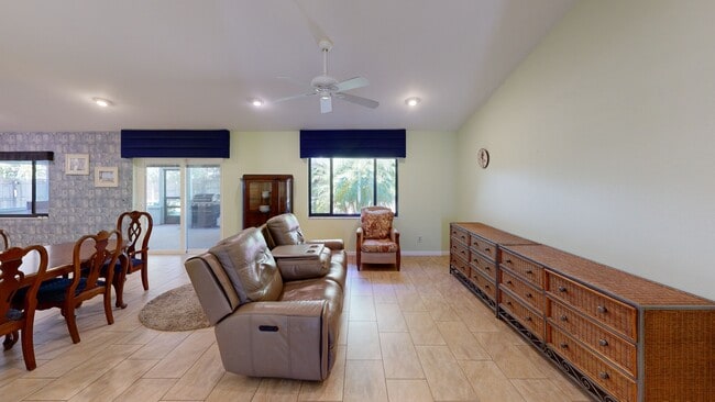 2813 Winterset Park, Winter Haven, FL 33884 - photo 3