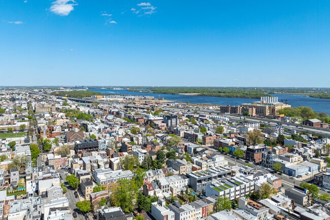 Fishtown sits right along the Delaware River with close proximity to I-95.