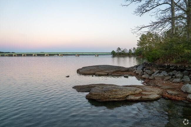 Enjoy the beauty that the lake lifestyle provides in Alexander City.