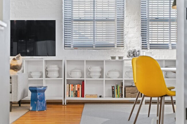 3759 N Wayne Ave unit ID1360079P, Chicago, IL 60613 - photo 7