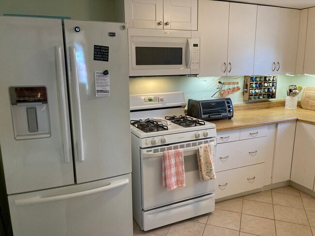 396 Main St unit D, Westbrook, ME 04092 - photo 7