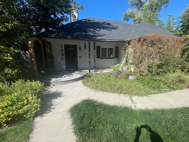 1991 Glen Garry Dr, Lakewood, CO 80215 - photo 2