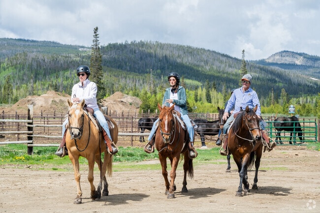 Tabernash is a short drive to Snow Mountain Ranch, which features a wide range of activities and facilities, including horseback riding.