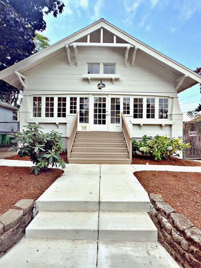 125 NE 84th Ave, Portland, OR 97220