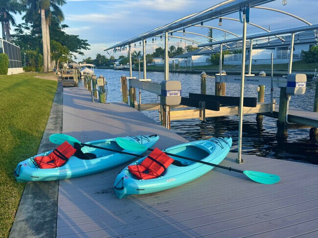 236 SW 47th St unit ID1353280P, Cape Coral, FL 33914 - photo 5