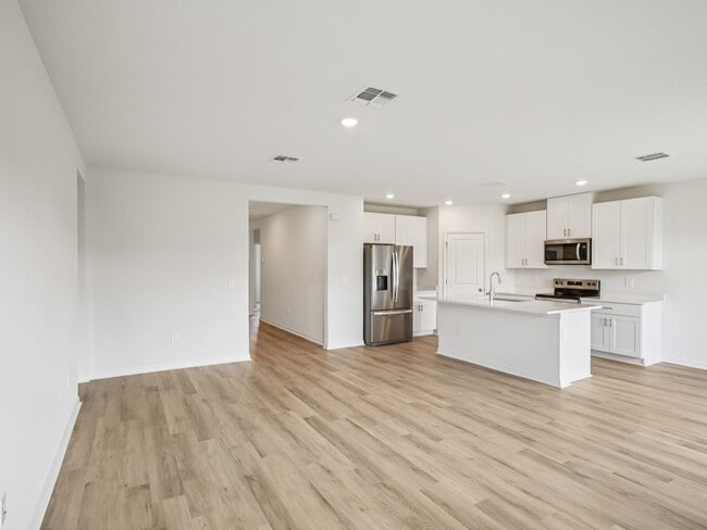 260 Lazy Shore Dr, Nokomis, FL 34275 - photo 6