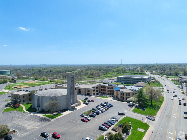 Many students are enrolled at the St Ignatius of Loyola School located in North Bend.