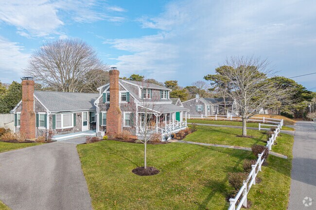 Yards for outdoor living are common across South Chatham.