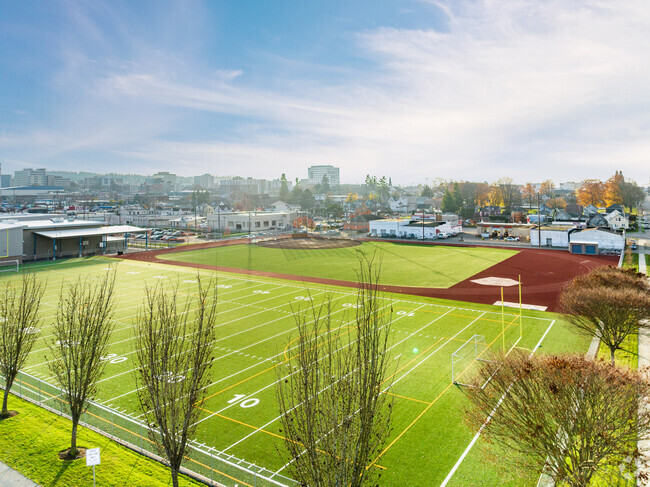 North Middle School is located in the Riverside neighborhood of Everett.