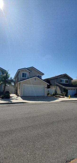 12 Hazelnut, Irvine, CA 92614