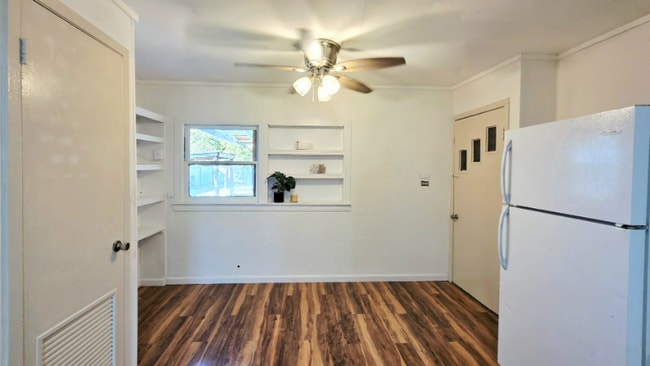 108 W 27th St, San Angelo, TX 76903 - photo 3