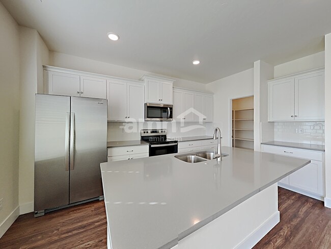 9433 W Hiden Stream St, Star, ID 83669 - photo 4