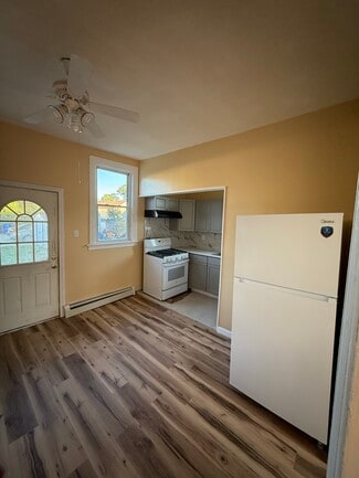 860 Mineral Spring Ave Unit 1st floor, Pawtucket, RI 02860