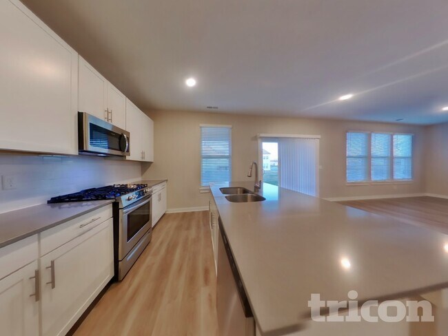 427 Wind Dance Dr, Lebanon, TN 37087 - photo 5