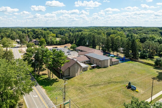 Crosscreek Christian School