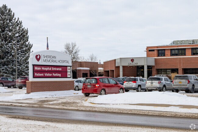 Sheridan Memorial Hospital provides great care for the nearby residents.