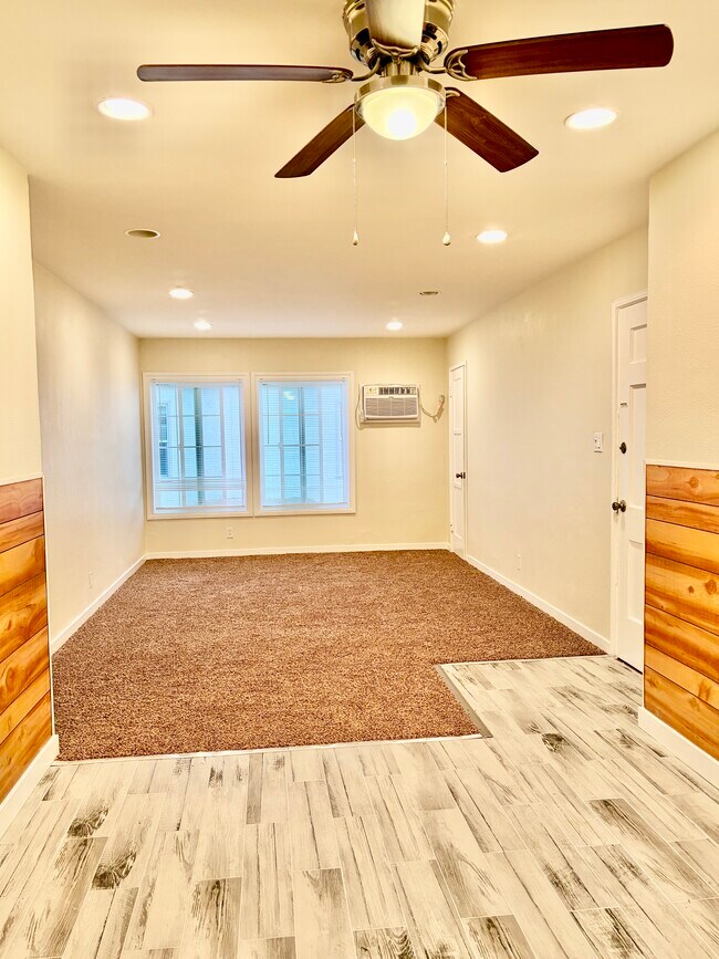 1706 Scott Rd unit 1706, Burbank, CA 91504 - photo 5