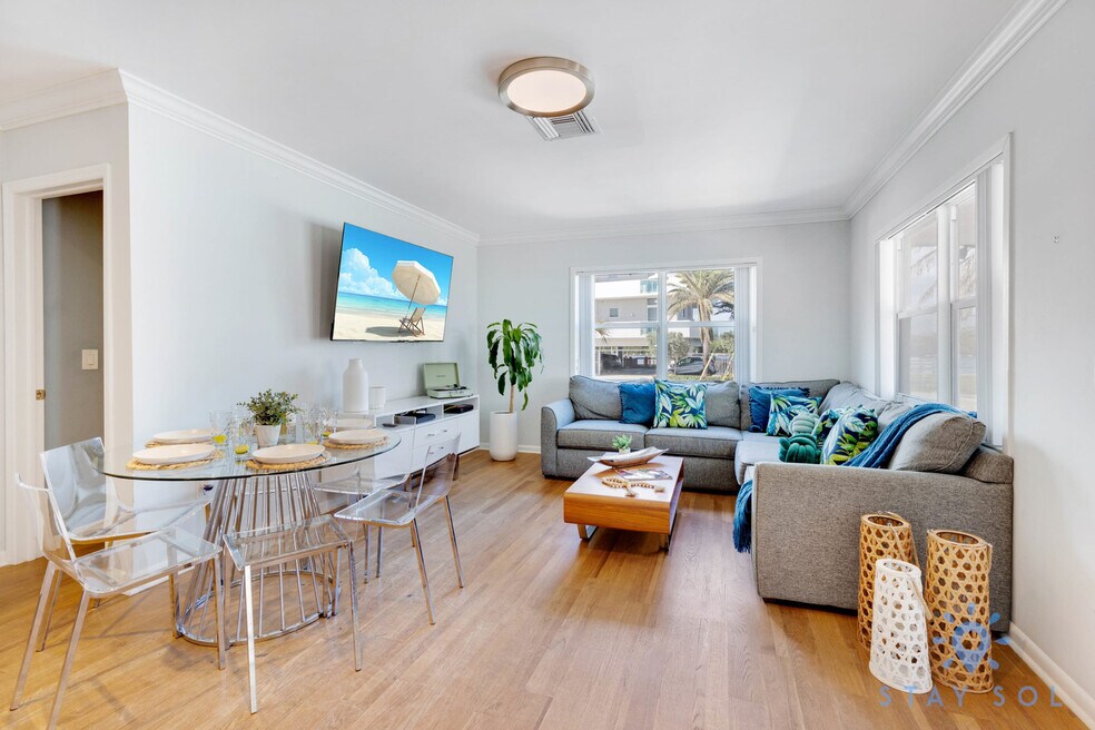 328 Missouri St unit ID1227419P, Hollywood, FL 33019 - photo 1