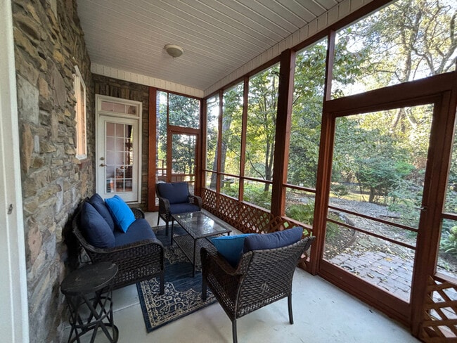 613 Davis Acres Dr, Maryville, TN 37804 - photo 7