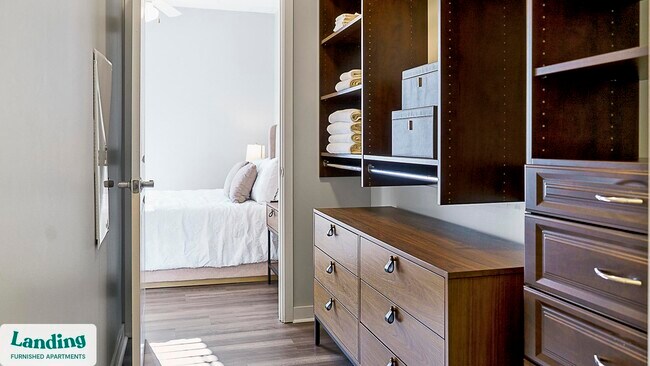 335 W 9th St unit 148, Indianapolis, IN 46202 - photo 6