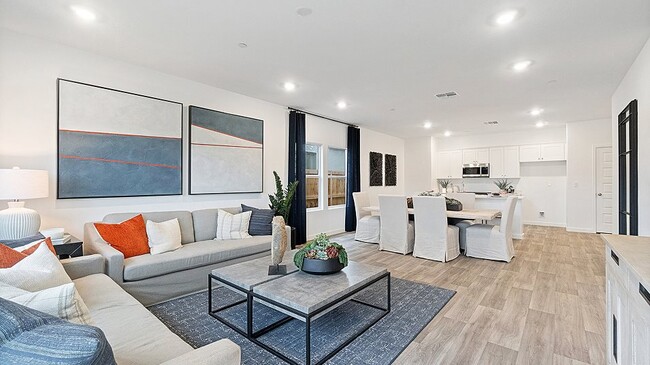 1708 Bolinger Way, Dinuba, CA 93618 - photo 5