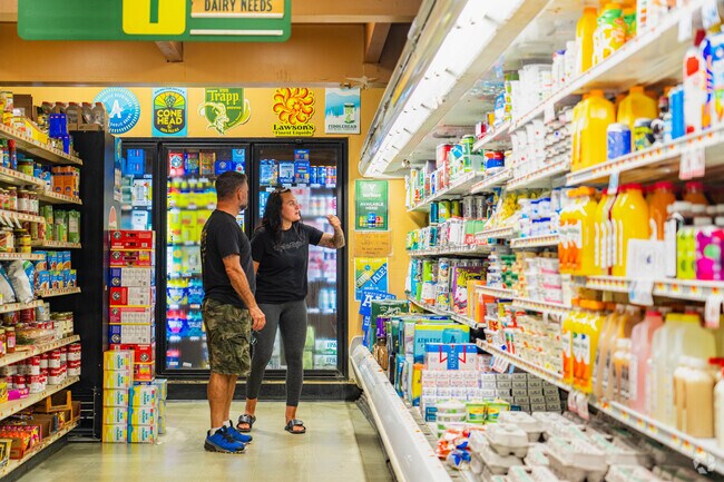 Killington Market and Deli provides locals a wide range of grocers on the daily.