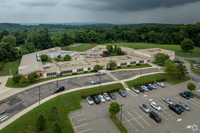 Bragg School is a pillar of the community of Chester, NJ.