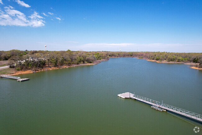 Point Vista Park in Hickory Creek has multiple docks for fishing and boating.