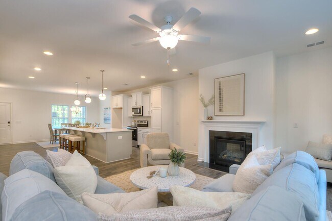 21216 Sanctuary Dr unit 36893082, Lancaster, SC 29720 - photo 7