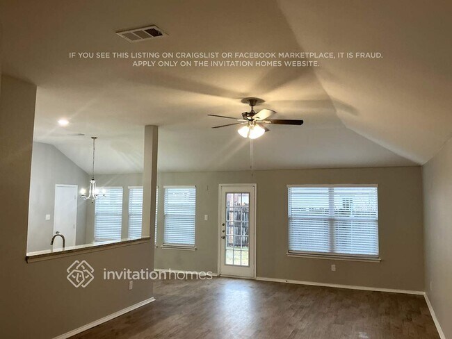 409 Heritage Dr, Crowley, TX 76036 - photo 2