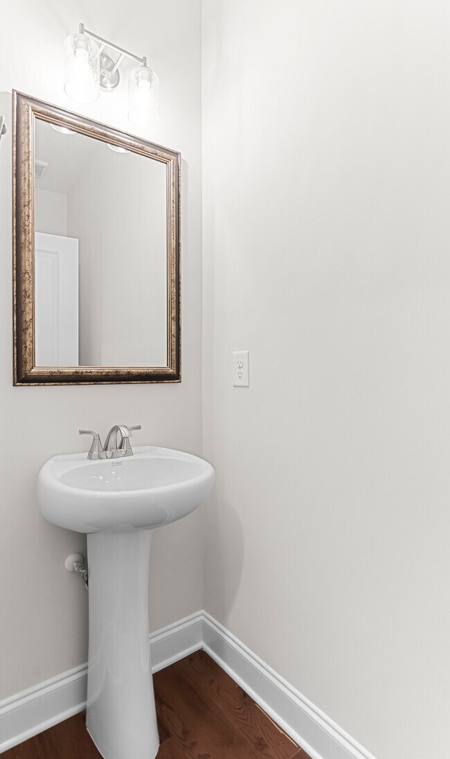 304 Air View Dr, Warner Robins, GA 31088 - photo 7