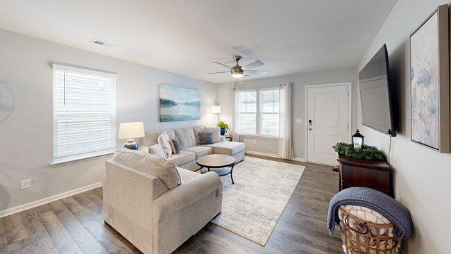 524 Winding Meadow Ln, Greenville, SC 29607 - photo 2