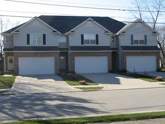 347 Sheraton Dr NW, North Canton, OH 44720