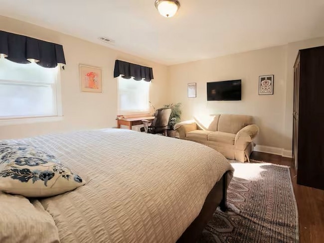 9605 Singleton Dr, Bethesda, MD 20817 - photo 3